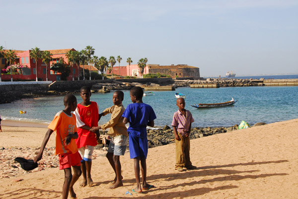 Kids near the harbor, Île de Gorée