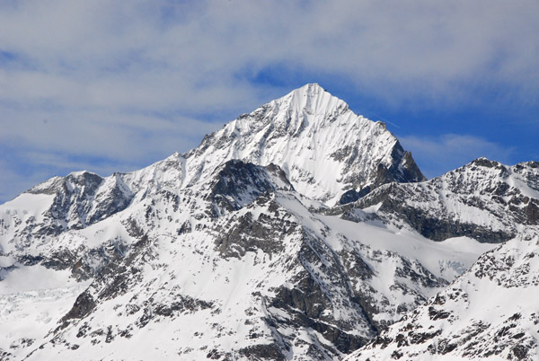 The Matterhorn is so captivating, one often ignores the other magnificient peaks - Dent Blanche (4357m/14,295ft)