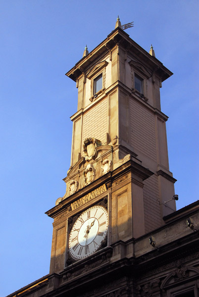 Piazza dei Mercanti, clocktower, Milano