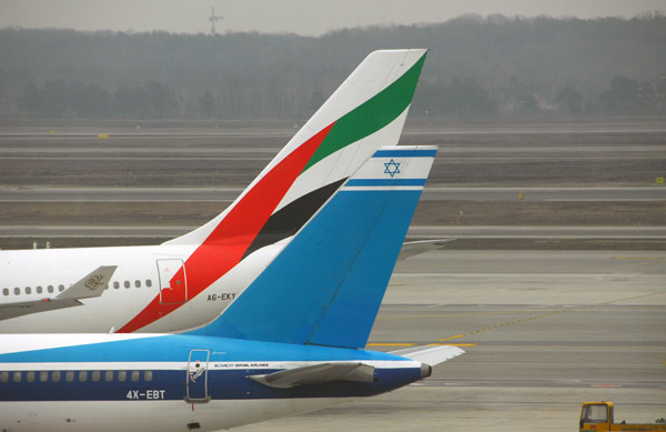 Emirates A332 A6-EKY with Israel Airlines 4X-EBT at Milan-Malpensa MXP