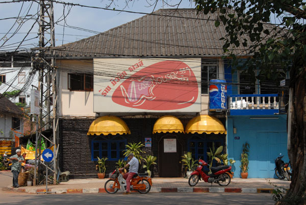 Musichouse, Vientiane, a popular live-music bar