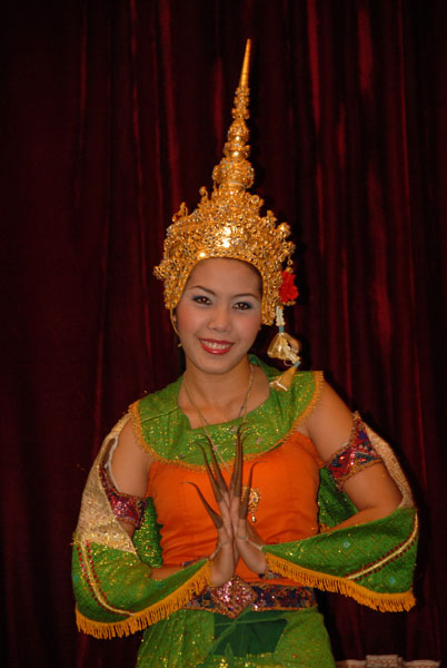 Yensabai Lao Traditional Show