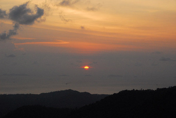 Sunset from the mountain viewpoint restaurant, Koh Samui