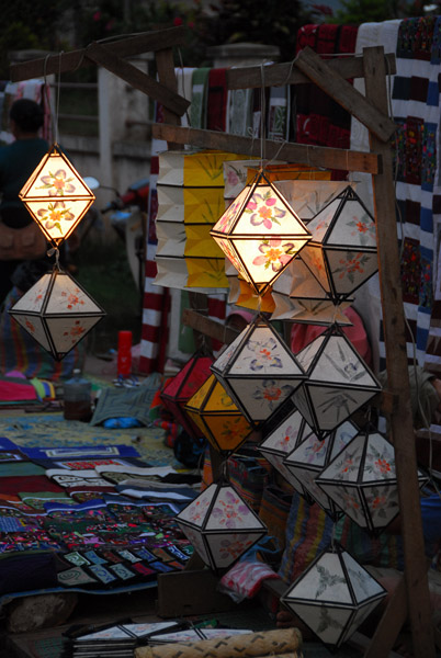 Lao paper lanterns, Night Market
