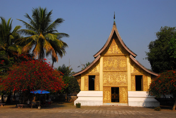 Wat Xieng Thong - Royal Funary Carriage House