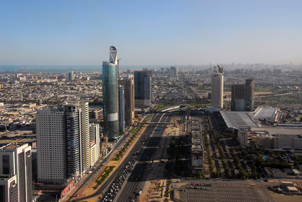 Sheikh Zayed Road looking towards the Trade Center from U.P. Tower