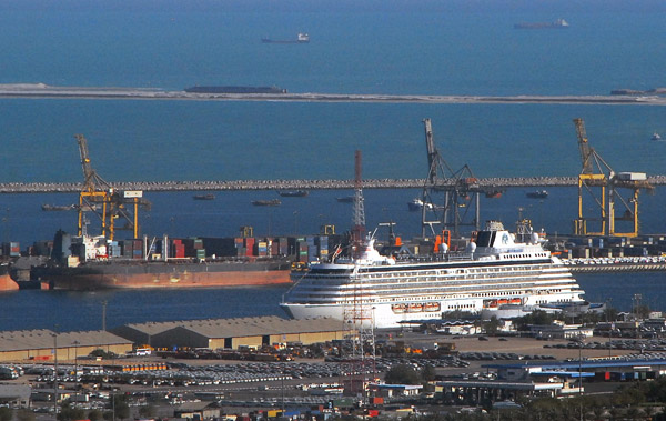 Cruise ship at Port Rashid
