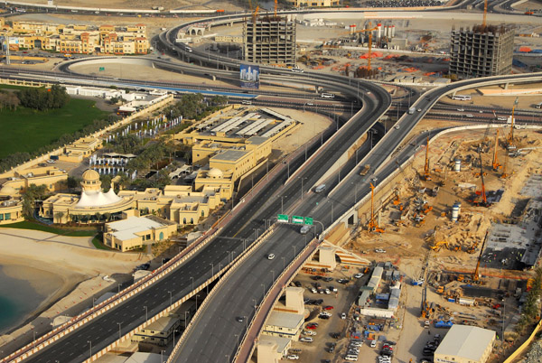 Bridge to the Palm Jumeirah, Dubai Pearl