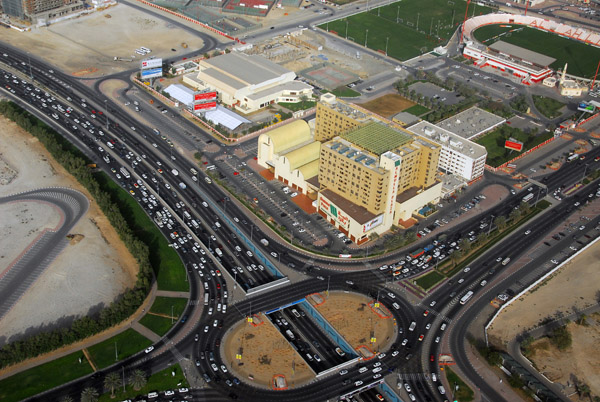 Al Mualla Plaza, Sheikh Zayed Road