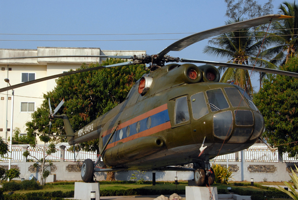 Mil Mi-8 (RDPL-34043), Vientiane