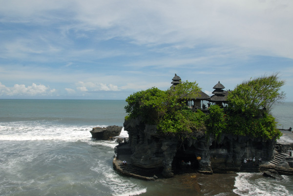 Pura Tanah Lot seen from the cliff-top cafes