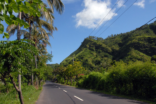 The Bali coastal ring road between Tulamben and Culik