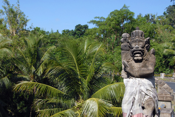 Bridge across the Sungai Wos River, Ubud