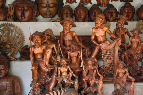 Woodcarvings of Balinese fishermen