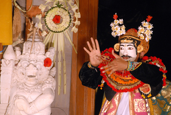 Legong dance, Ubud