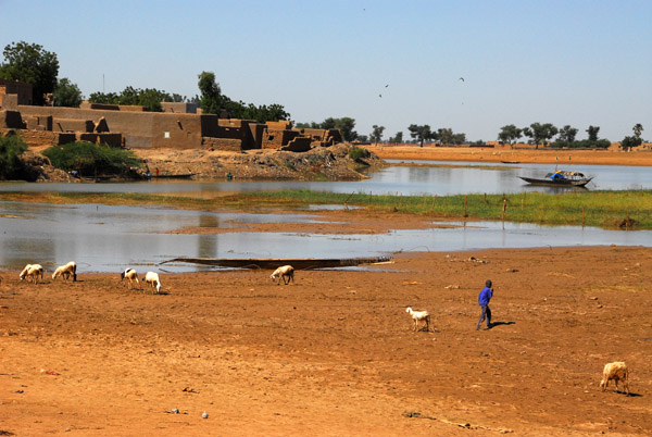 Arriving at Djenné, Mali
