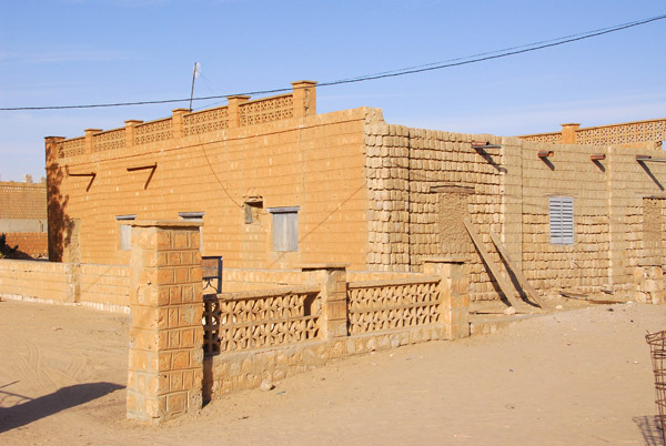 Along Route de Korioumé, Timbuktu, Mali