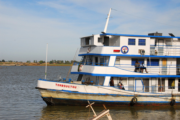 The large riverboat Tombouctou at Mopti