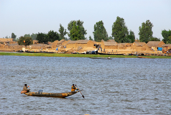 The fishing village on the opposite bank of the Niger River from Mopti