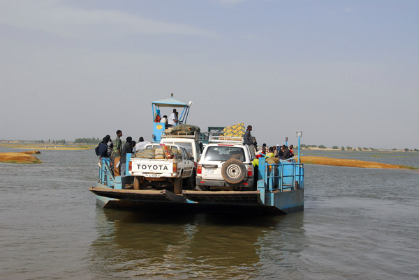 With the very high water and very slow ferry, each round trip took over 2 hr 30 min