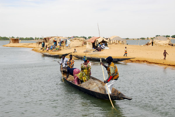 South bank of the Niger River, Timbuktu Ferry