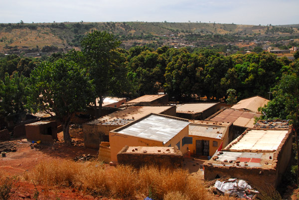 The outskirts west of Bamako