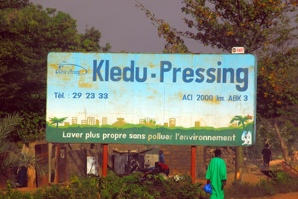 Kledu-Pressing environmental friendly washing