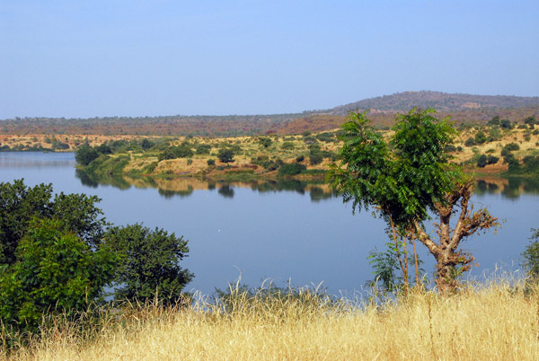Lake formed by a hydroelectric project on the Sénégal River, Médine, Mali
