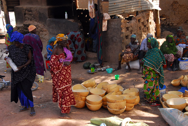 Market day in Marakacongo, a small village between Bamako and Segou