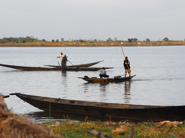 Pirogues on the Niger at Ségou, Mali