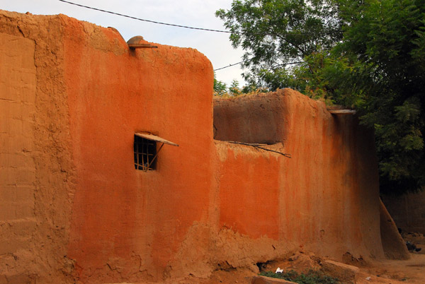 Mud brick dwellings, Ségou, Mali