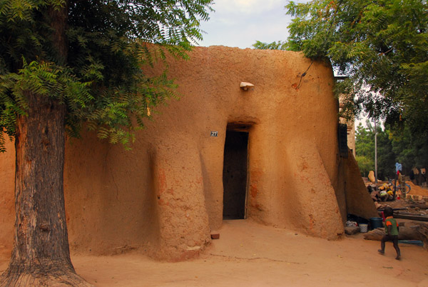 Mud brick dwellings, Ségou, Mali