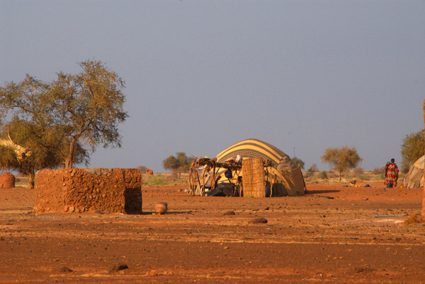 Village a short ways south of Gao, Mali