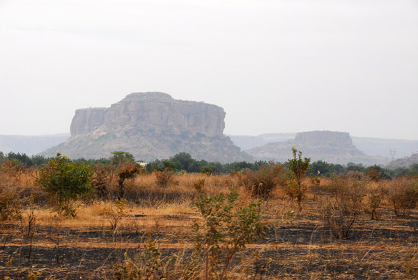 Western Mali (14 05N/011  15W)
