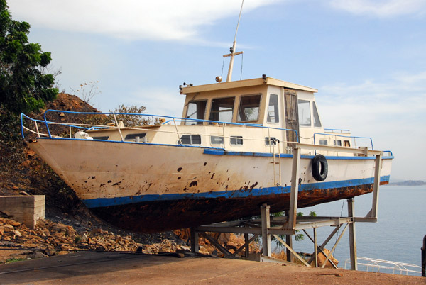 Patrol boat for Lake Manantali, Mali