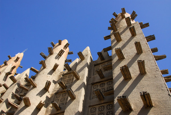 Sahel-style mudbrick mosque, Kotaka, Mali