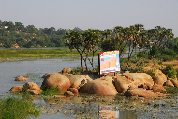 Pretty island in the Niger River at Niamey with a very ugly billboard