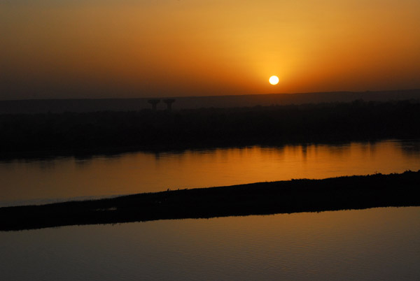 Sunset over the Niger River from the Htel Le Sahel, Niamey