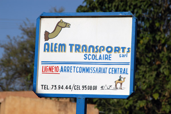 School Bus Stop - Niamey, Niger - Alem Transports Scolaire