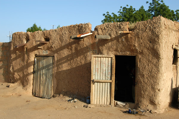 Mudbrick buildings, Rue du Cameroon, Niamey