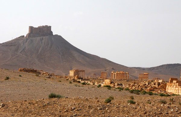Palmyra Castle rising above the ancient city
