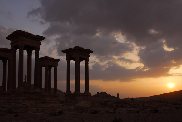 Tetrapylon at sunset, Palmyra