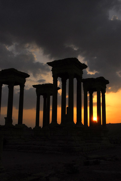 Tetrapylon at sunset, Palmyra