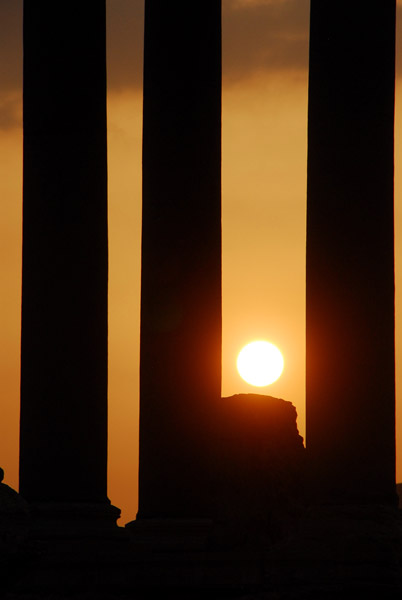 Tetrapylon at sunset, Palmyra