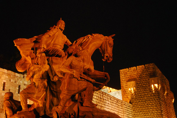 Equestrian statue of Saladin and the Damascus Citadel at night
