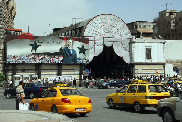 The Al Hamidiyeh Souq runs from just south of the Citadel all the way to the Umayyad Mosque