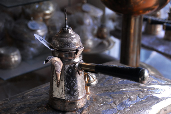 Tea pot with handle, Damascus