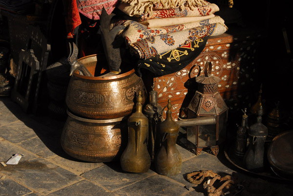 Antique shop along the southern wall of the Umayyad Mosque, Damascus