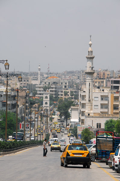 Heading for the center of Hama, Abdl Nasser Street