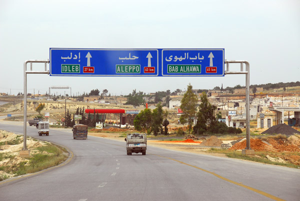Heading north of the main Damascus - Aleppo highway